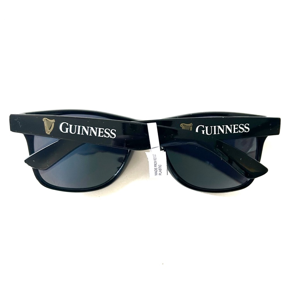 Guinness Beer Brewery Sunglasses with Fabric Case Bag Black Gold Harp Logo Pint - Picture 2 of 5